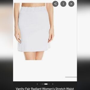 Vanity Fair White Women's Radiant Collection Star White Size M Half SLIP 18"